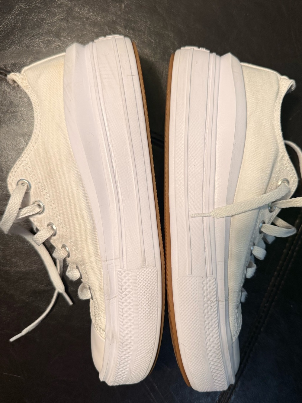 Women’s size 9 Converse White Canvas Platform Sneakers